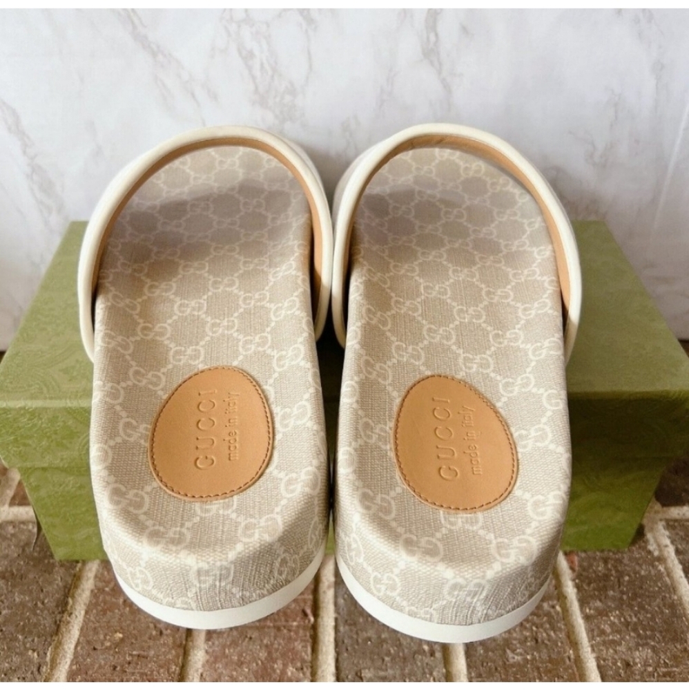 Gucci Slides in Cream/Ivory UK8 US Men's 8.5 US Woman's 10.5 - Full Inclusion - Picture 8 of 10